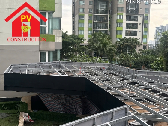 THI CÔNG HẠNG MỤC MÁI CHE KHUNG THÉP TÔN PU TẠI CHUNG CƯ V.VERDE